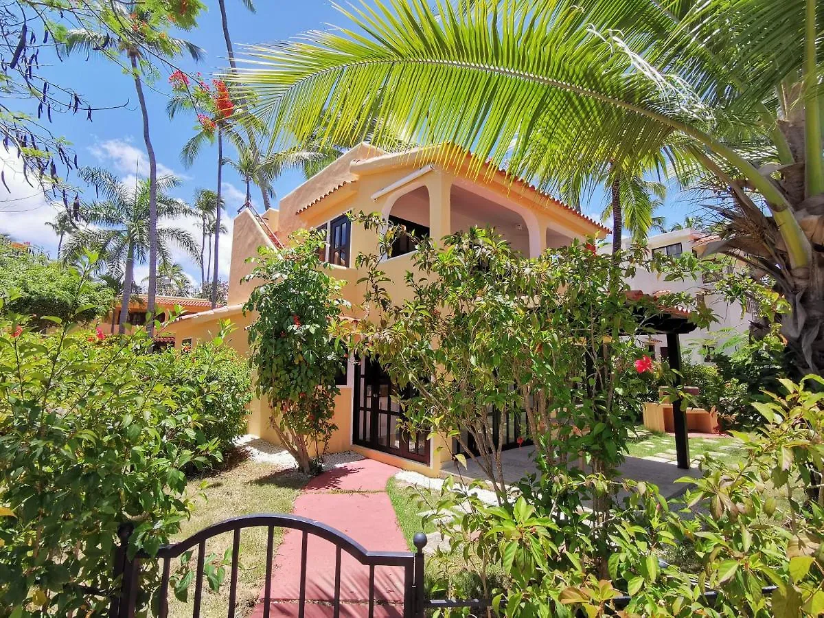 Beach Studio 4 People - Bbq, Wifi, Beach Amenities, Pickup From Airport, Kitchenette - Playa Los Corales Apartment Punta Cana