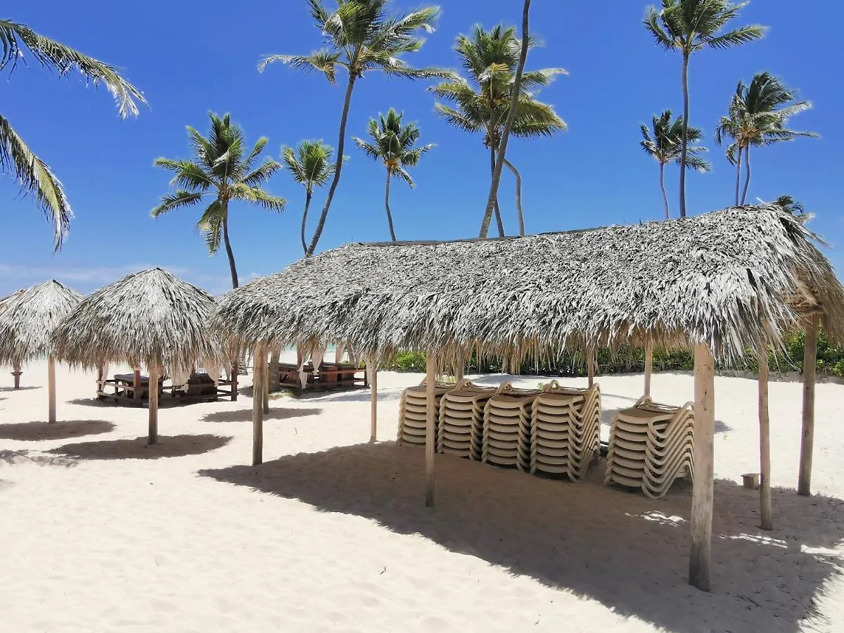 Beach Studio 4 People - Bbq, Wifi, Beach Amenities, Pickup From Airport, Kitchenette - Playa Los Corales Apartment Punta Cana